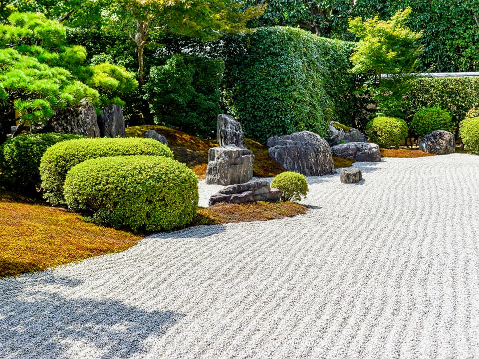 本格的な日本庭園